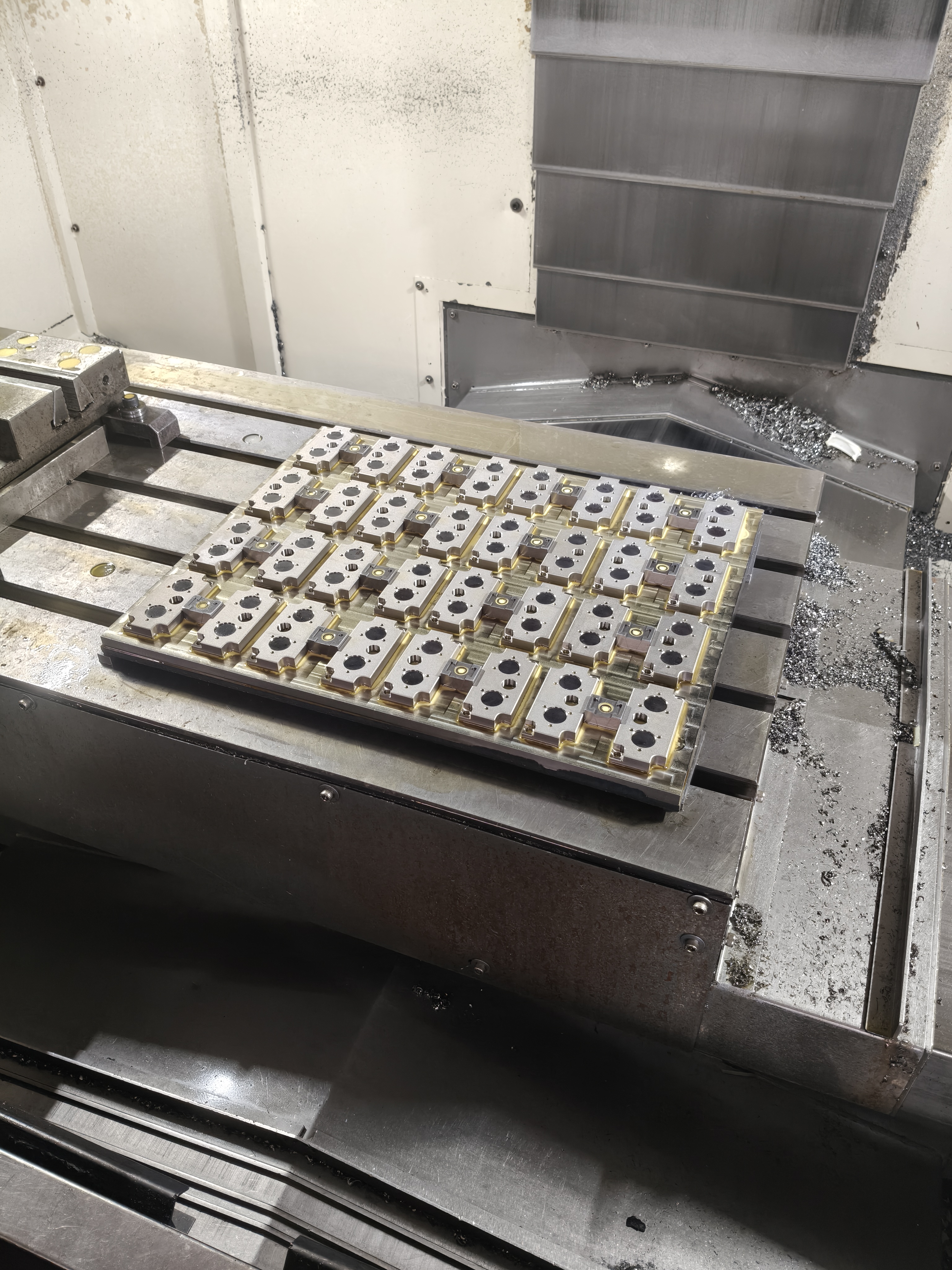batch product mounting fixture